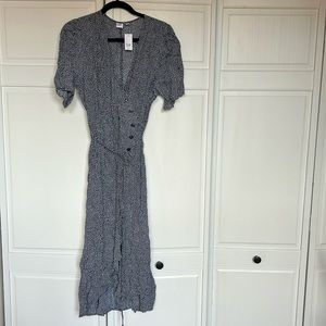 GAP blue and white polka dots, size L faux wrap dress with buttons